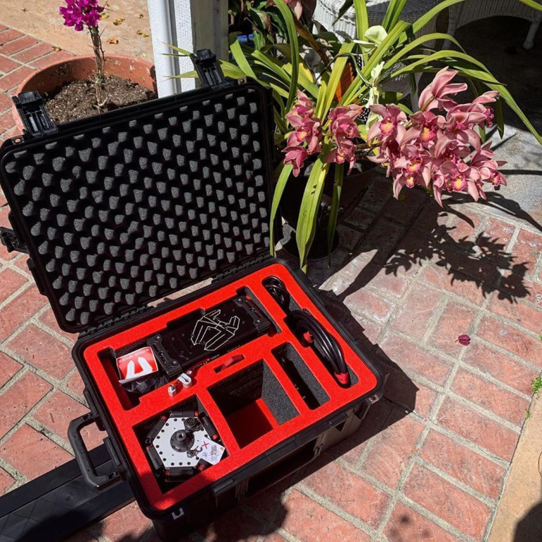 REDBACK or MOZZIE accessory - HUDSON SPIDER + Westcott 7' Umbrella with mount