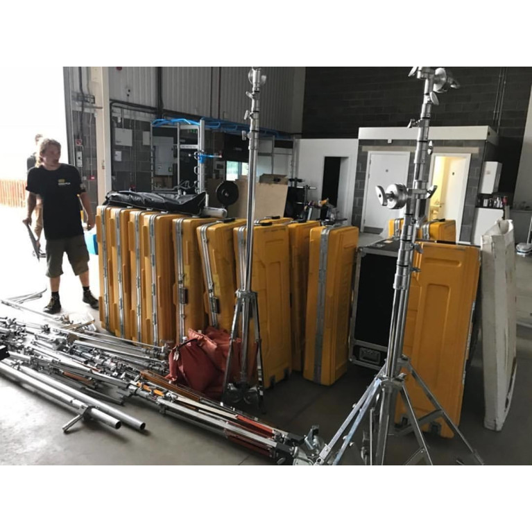 R/BAL-210-F230